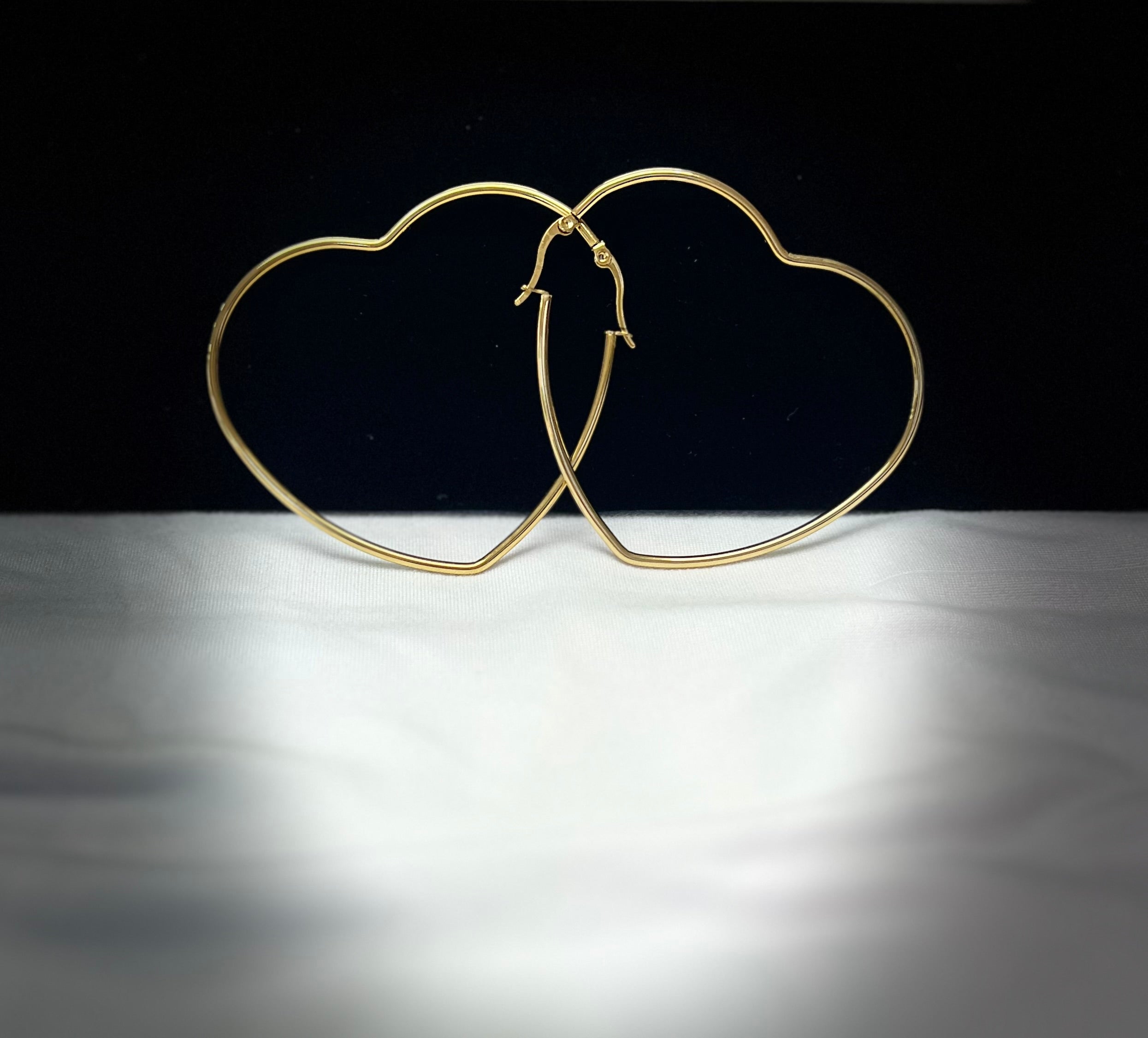 2746 Earrings Gold Corazón