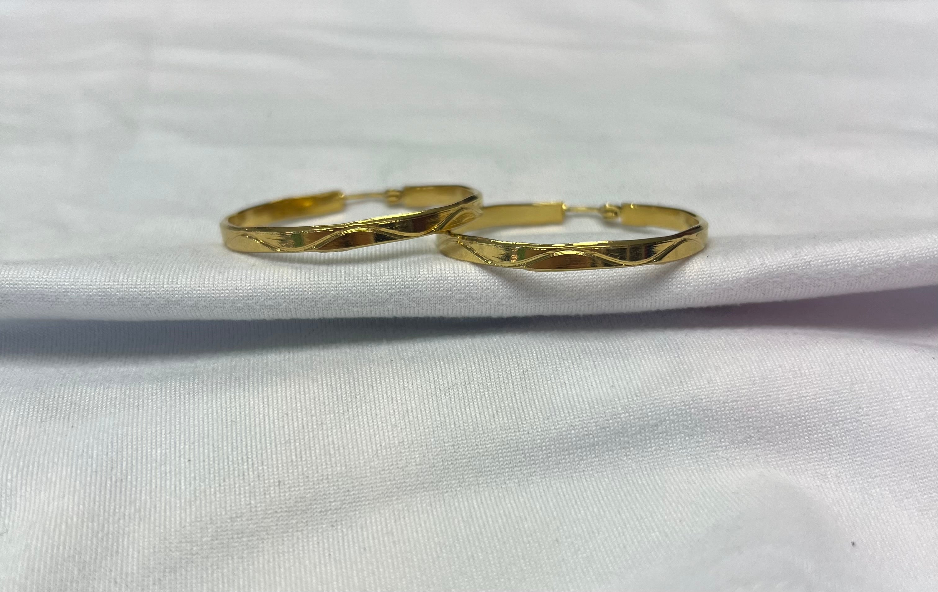 2746 Earrings Gold S