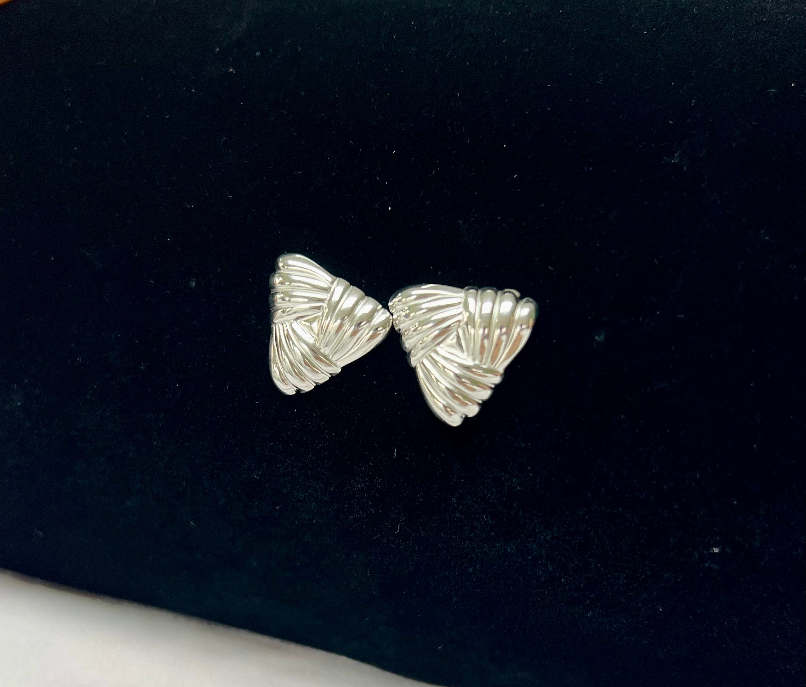 0157 Earrings Silver
