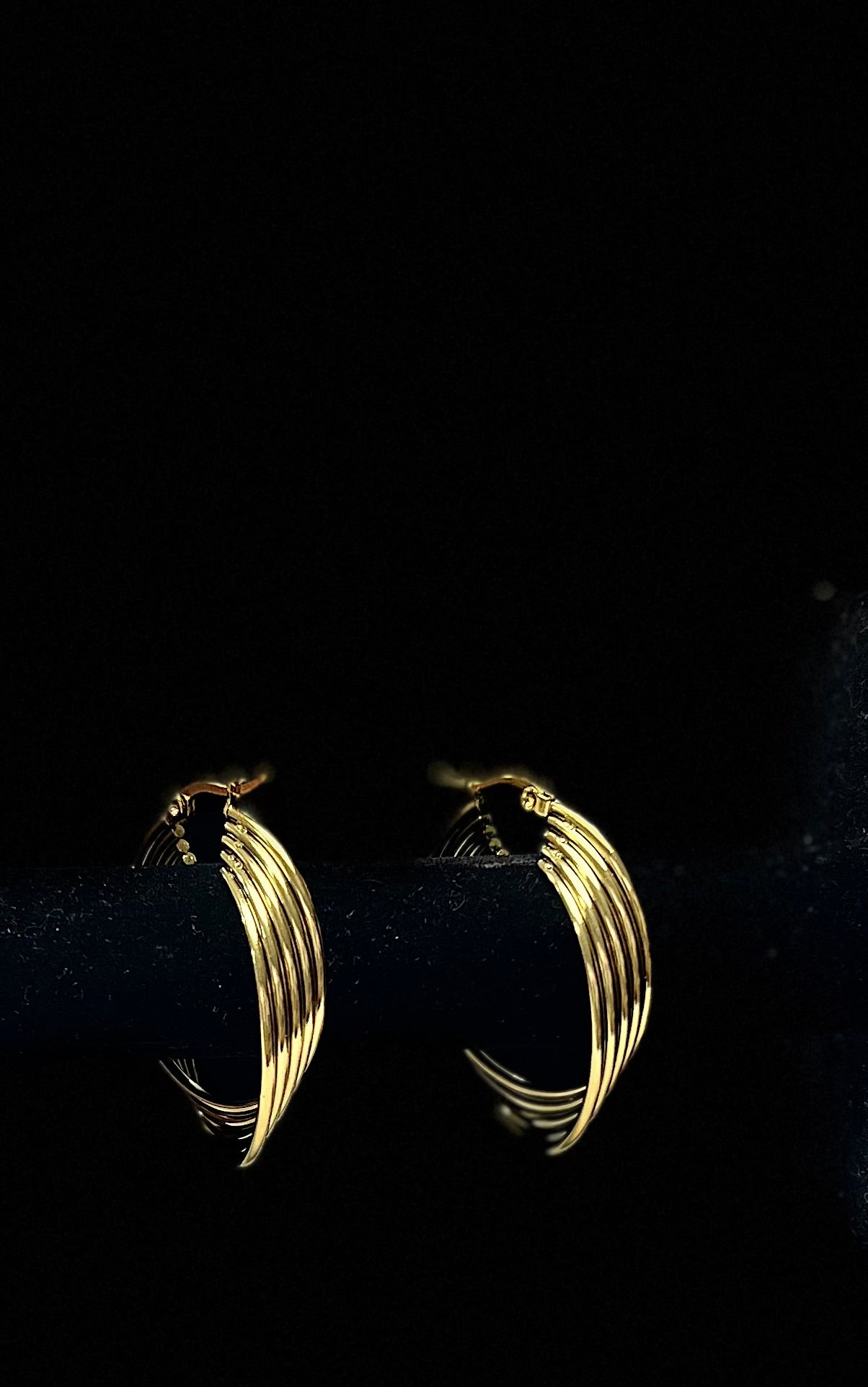 0133 Earrings Gold S