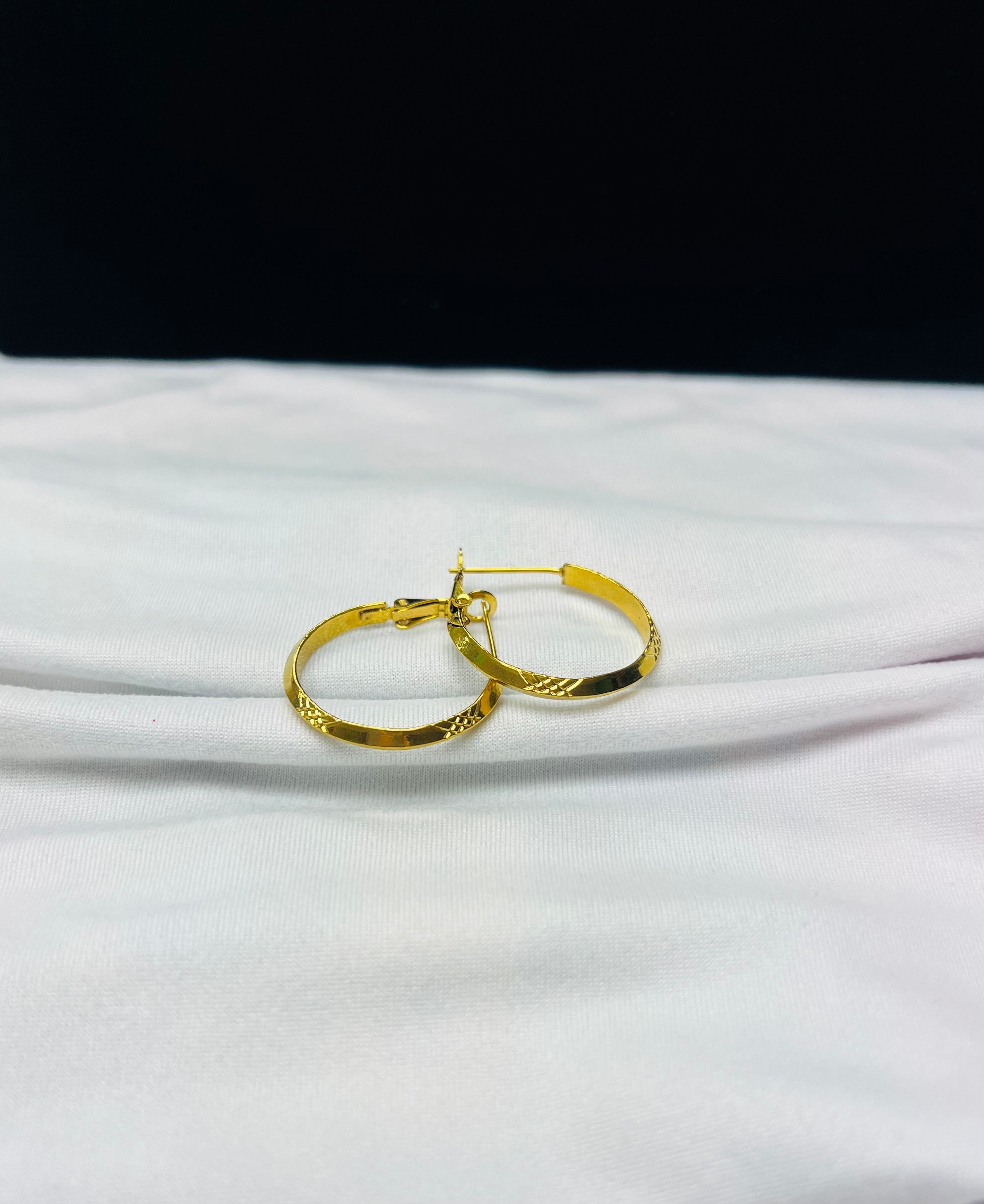 2746 Earrings Gold S